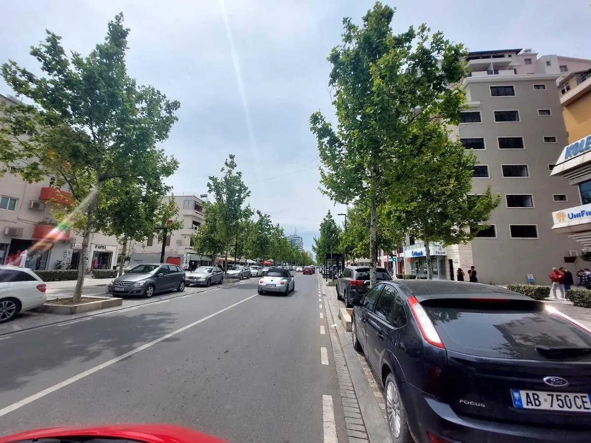 Redsun City Center Apartment Vlore Albania